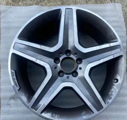 Mercedes-Benz ML AMG W166 R20 alloy rim A1664012002 10216182A