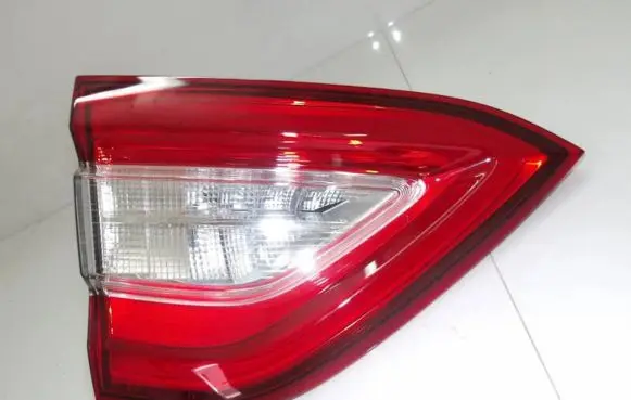 Maserati Levante Rear/tail lights CCC150001 20680104 M0B1LE