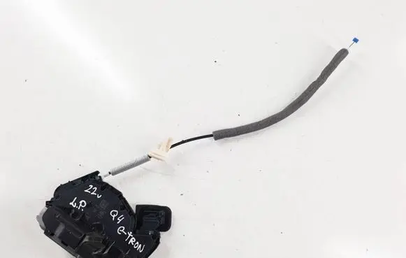 Audi Q4 Sportback e-tron Front door lock 5TC837015D A046465