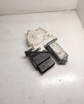 Seat Leon (1P) Rear door window regulator motor 1K0959703G