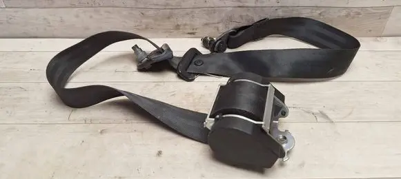 Dacia Sandero Front seatbelt 0406038 E20406038 934797