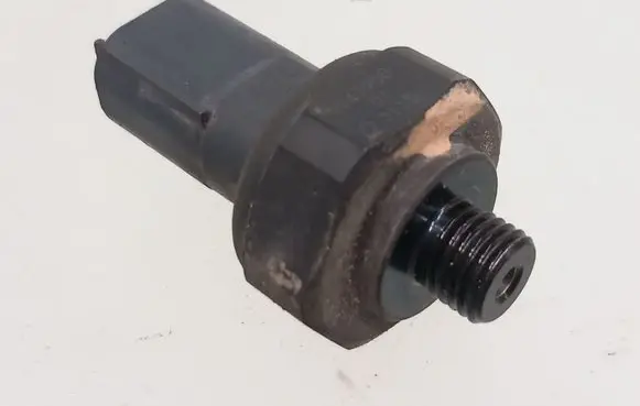 Air conditioning (A/C) pressure sensor