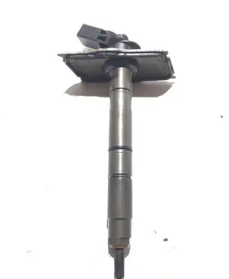 Audi Q7 4L Fuel injector 057130277AG 070614 0445115058