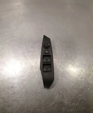 Mazda 6 Electric window control switch GTE86S4L1