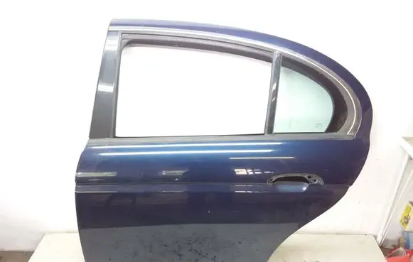 Jaguar S-Type Rear door
