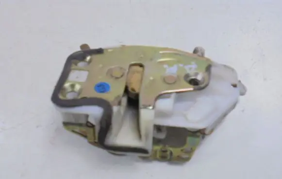 Honda Civic Front door lock