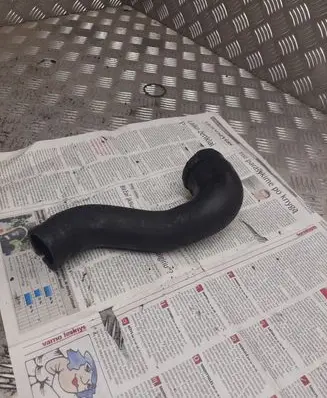 Opel Zafira A Intercooler hose/pipe