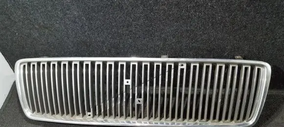 Volvo S80 Front grill
