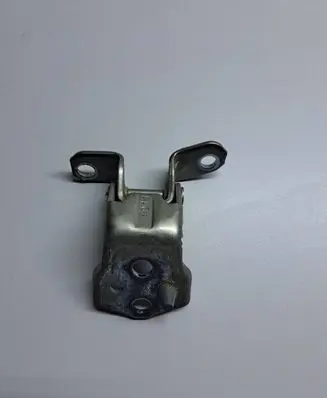 Ford Ranger Front door upper hinge