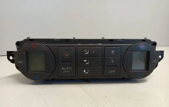 Ford C-MAX I Climate control unit 3M5T18C612AL