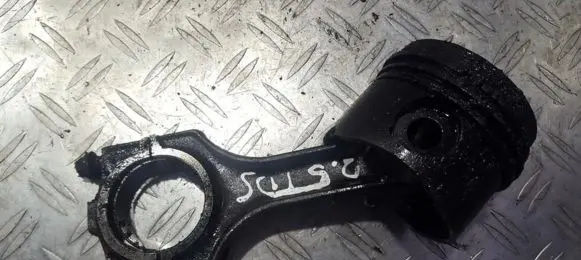 BMW 5 E34 Piston with connecting rod