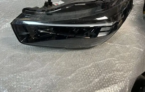 Opel Corsa F Headlight/headlamp 9851263780 354261827