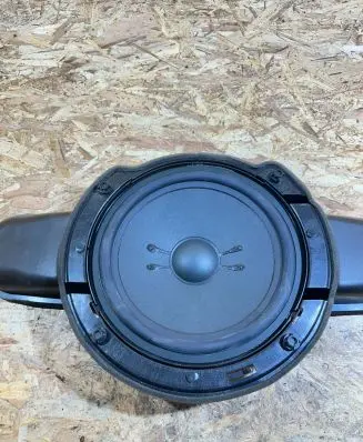 Mercedes-Benz E W211 Parcel shelf speaker A2118200002