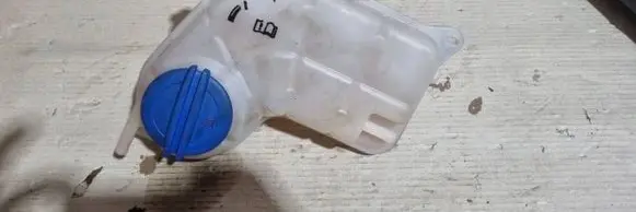 Seat Exeo (3R) Coolant expansion tank/reservoir 8E0121403A