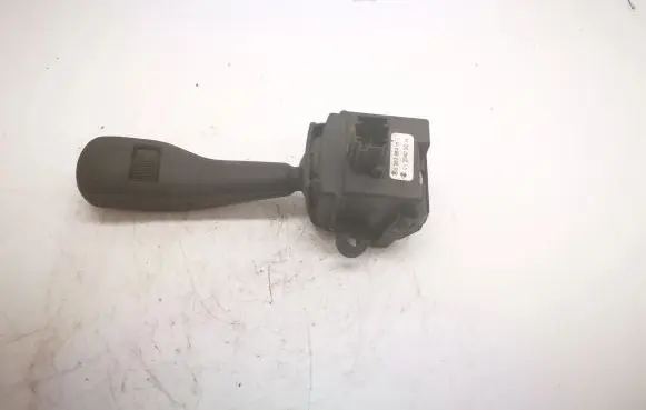 BMW 5 E39 Indicator stalk 8363664