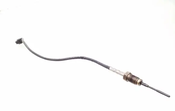 BMW 1 F20 F21 Exhaust gas temperature sensor 8570232