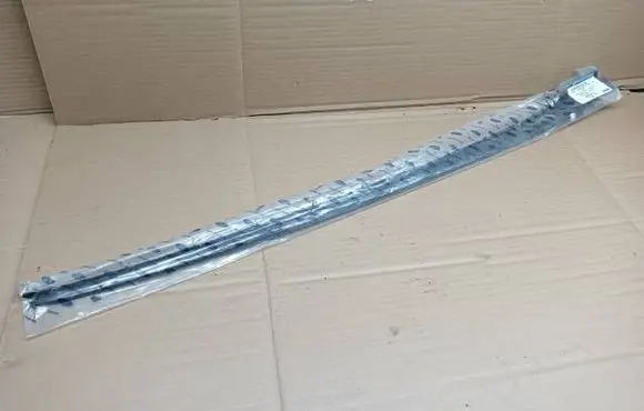 Ford Kuga I Windshield trim 8V41S03178AE
