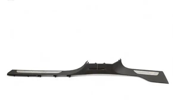 Porsche Cayenne (9Y0 9Y3) Front sill trim cover 760853846A
