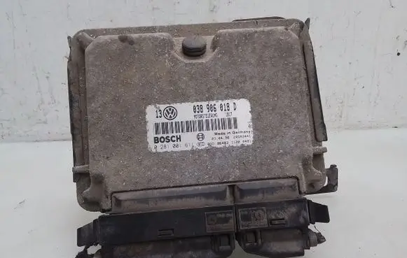 Volkswagen Golf IV Engine control unit/module 038906018D