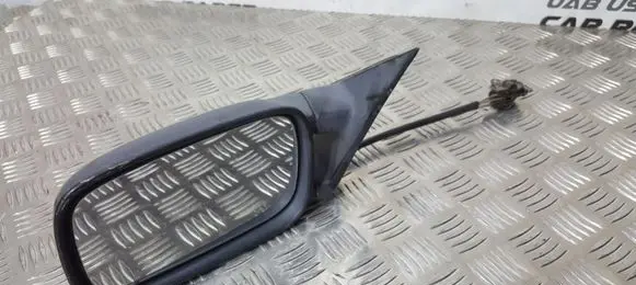 Volkswagen PASSAT B4 Manual wing mirror 
