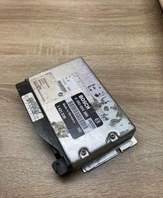BMW 5 E34 Gearbox control unit/module 1421239 0260002285
