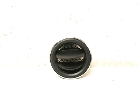 Dacia Duster II Dash center air vent grill 687603688R