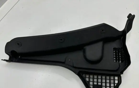 Mini One - Cooper F56 F55 Wiper trim 7305493 74850615