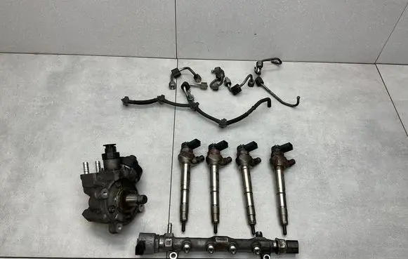 Volkswagen PASSAT B8 Fuel injection system set 04L130277AC 04L130755E 04L089G