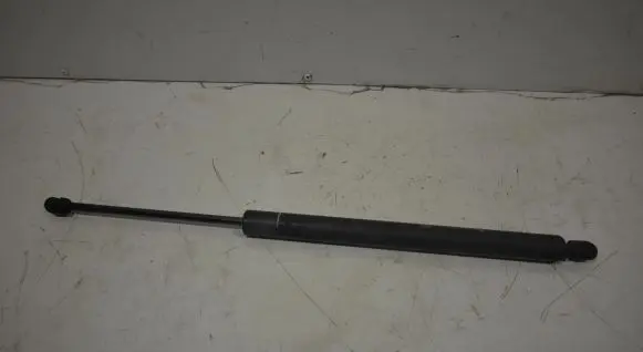 Seat Alhambra (Mk1) Tailgate strut 