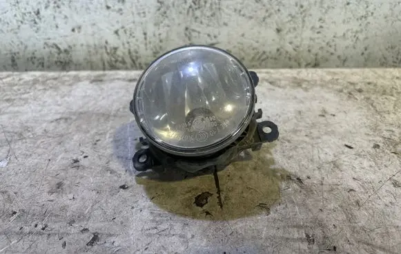 Dacia Sandero Front fog light 89208691 261500097R 17122013