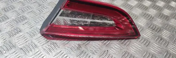 Maserati Quattroporte Tailgate rear/tail lights 670009228