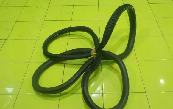 Citroen C3 Front door rubber seal 9688441680