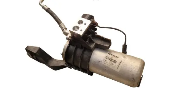 Renault Zoe Air conditioning (A/C) air dryer 921405885R 924893668R