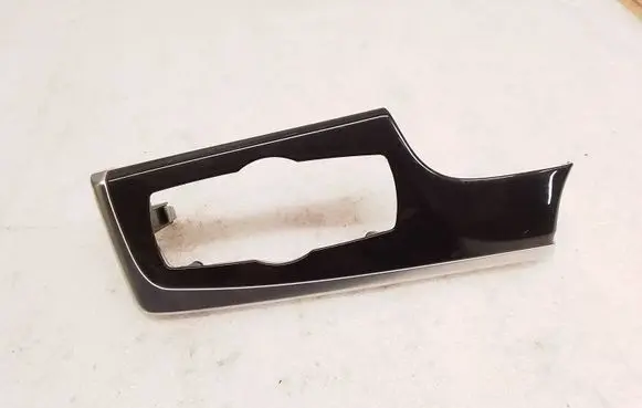 BMW 5 F10 F11 Panel trim 9166644 511652850610