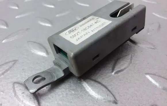 Ford S-MAX Aerial antenna amplifier 6M2T18C847AC