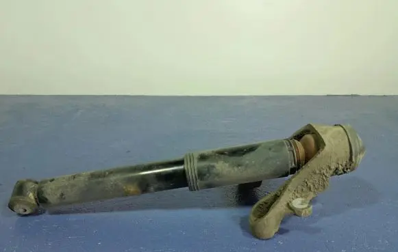Volvo S90, V90 Rear shock absorber/damper P31476858