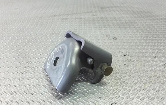 Citroen C3 Rear door upper hinge