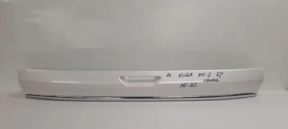 Ford Kuga II Tailgate trim