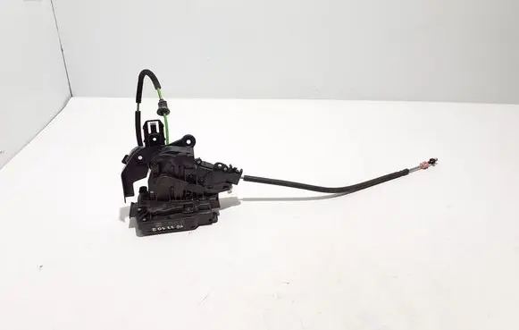 Mercedes-Benz EQS V297 Front door lock A0997205602
