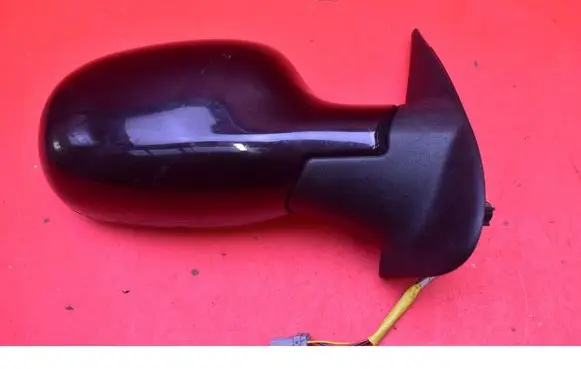 Nissan Micra Front door electric wing mirror 011031