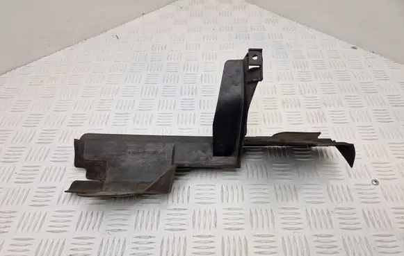 Opel Zafira C Intercooler air guide/duct channel 315671560