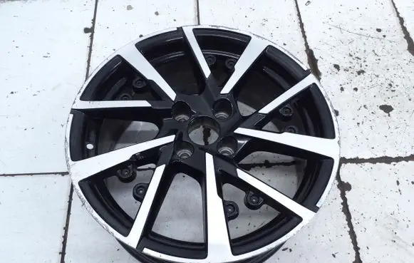 R17 alloy rim