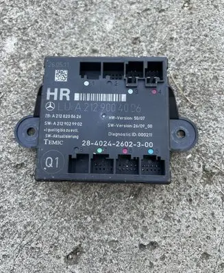 Mercedes-Benz C W204 Door control unit/module A2129004006 2129004006