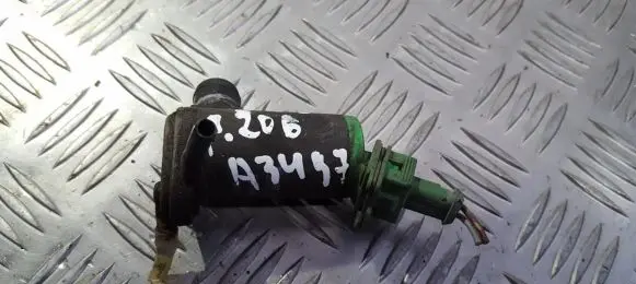 Peugeot 206 Windscreen/windshield washer pump