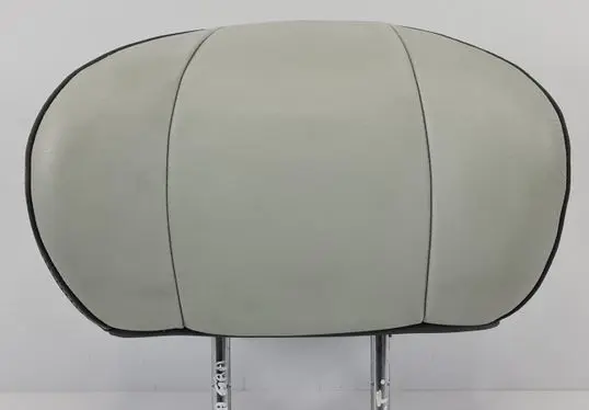 Jeep Grand Cherokee (WJ) Rear seat headrest 