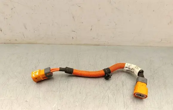 Peugeot 208 II High voltage cable 9826145080