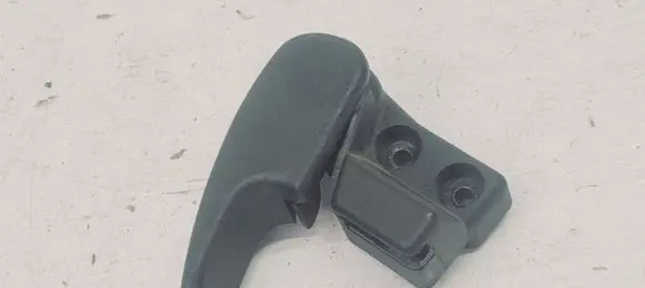 Engine bonnet (hood) release handle