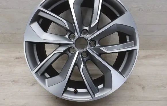 Audi Q2 - R19 alloy rim 81A601025AC
