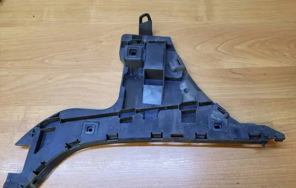 Volvo S80 Rear bumper mounting bracket 31213294 S3DHA