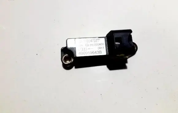 Audi A6 S6 C5 4B Airbag deployment crash/impact sensor 4b0959643b 023060d472zt